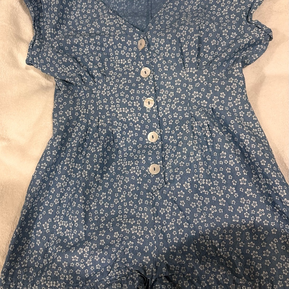 Blue Floral Button-Down Romper - size small - pre owned